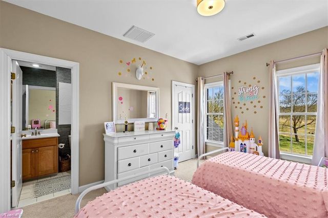 1010 Keswick Lane, Clemmons, NC 27012