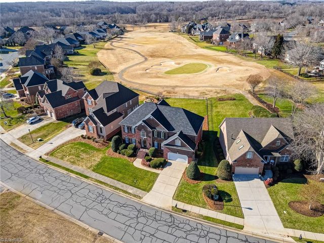 1010 Keswick Lane, Clemmons, NC 27012