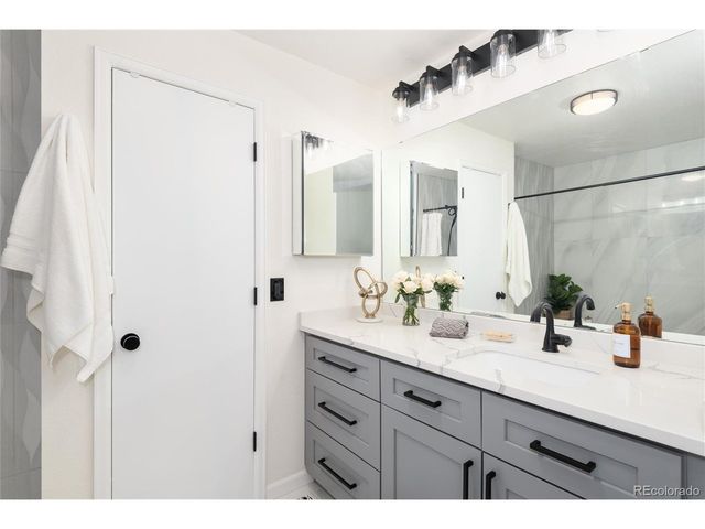 1671 S Fulton St, Aurora, CO 80247