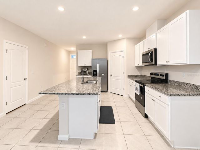 1117 GRIFFON AVENUE, Lake Alfred, FL 33850