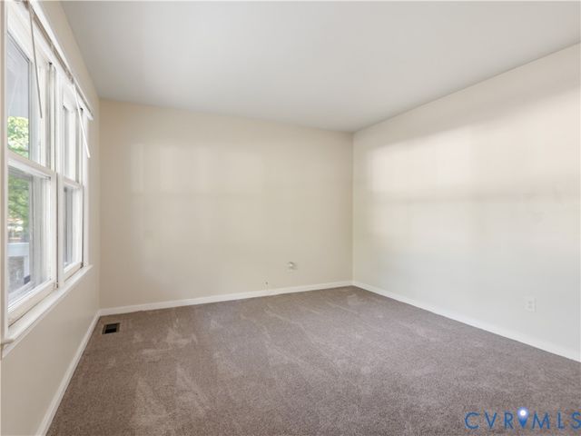19513 Julep Cir, South Chesterfield, VA 23834