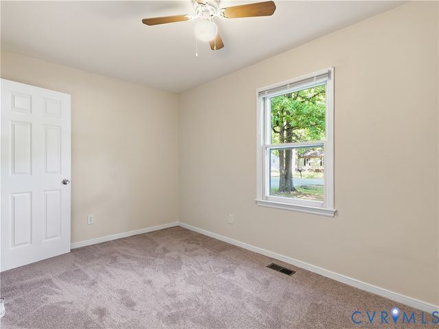 19513 Julep Cir, South Chesterfield, VA 23834