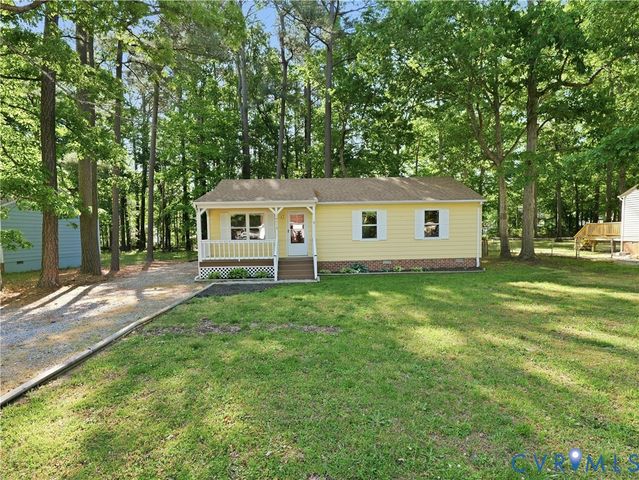 19513 Julep Cir, South Chesterfield, VA 23834