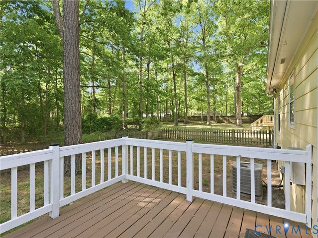 19513 Julep Cir, South Chesterfield, VA 23834