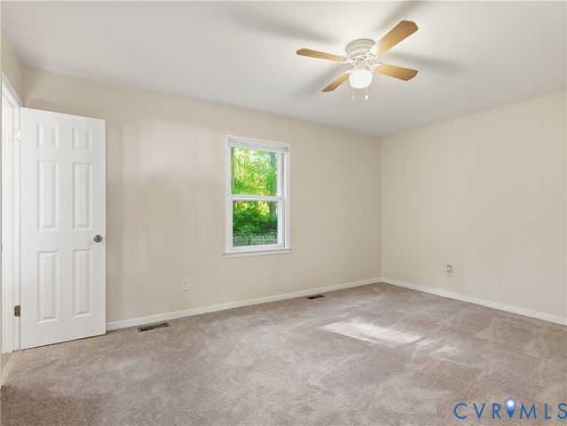 19513 Julep Cir, South Chesterfield, VA 23834