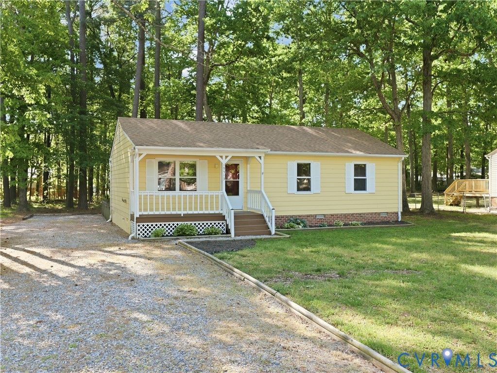 19513 Julep Cir, South Chesterfield, VA 23834