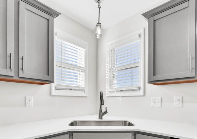 164 Leitrim Dr, Clarksville, TN 37042