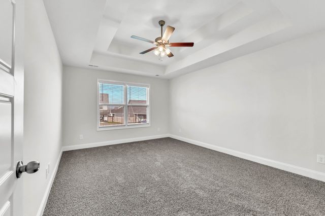 164 Leitrim Dr, Clarksville, TN 37042