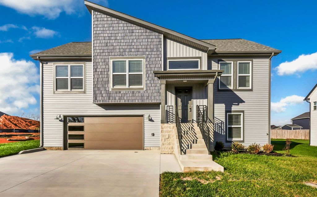 164 Leitrim Dr, Clarksville, TN 37042