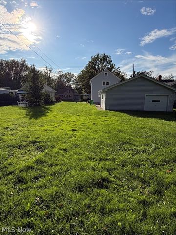 717 Mckinley Avenue, Bedford, OH 44146