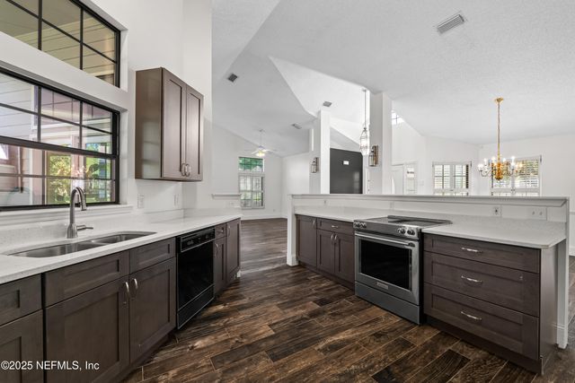 3709 BORDEN Lane, Green Cove Springs, FL 32043