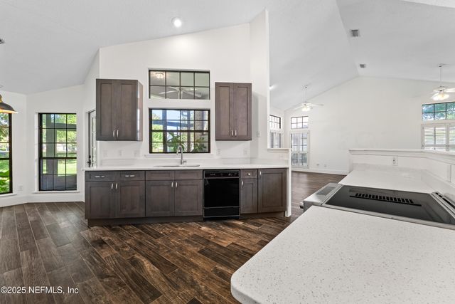 3709 BORDEN Lane, Green Cove Springs, FL 32043