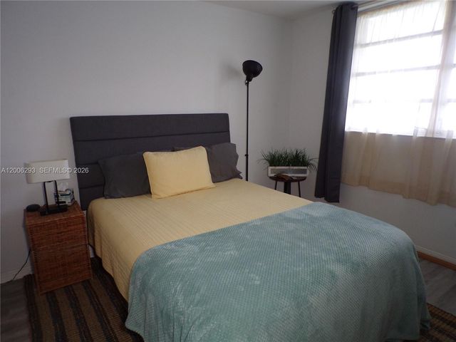 3000 Marcos Drive P609, Aventura, FL 33160