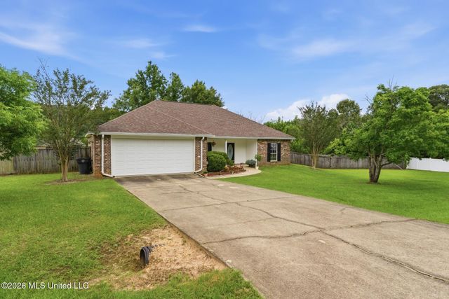 15 Katherine Avenue, Sumrall, MS 39482