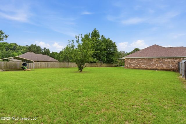15 Katherine Avenue, Sumrall, MS 39482