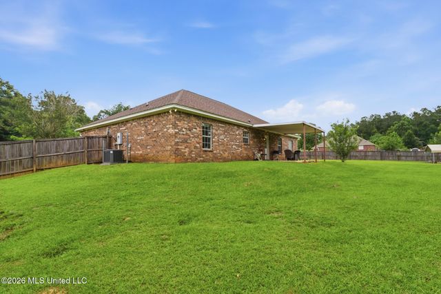 15 Katherine Avenue, Sumrall, MS 39482