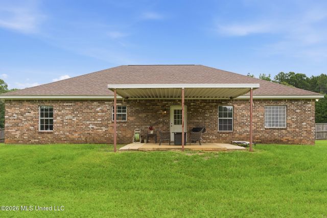 15 Katherine Avenue, Sumrall, MS 39482