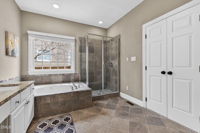 102 Travilah Oaks Lane, Cary, NC 27518