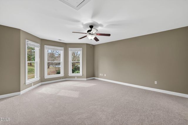 102 Travilah Oaks Lane, Cary, NC 27518