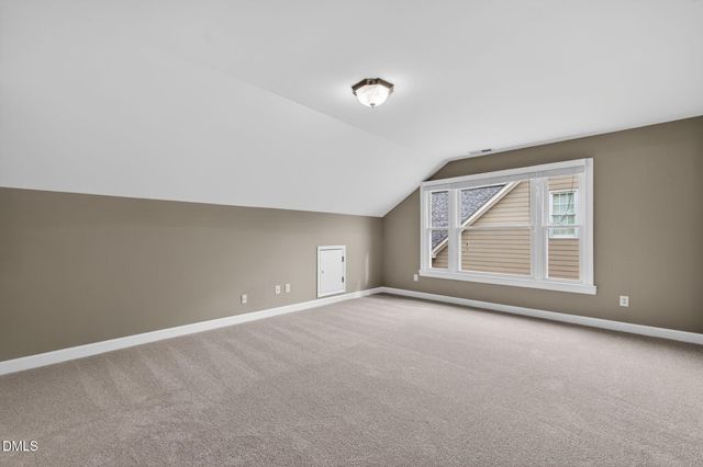 102 Travilah Oaks Lane, Cary, NC 27518