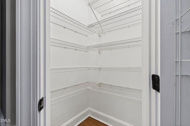 102 Travilah Oaks Lane, Cary, NC 27518