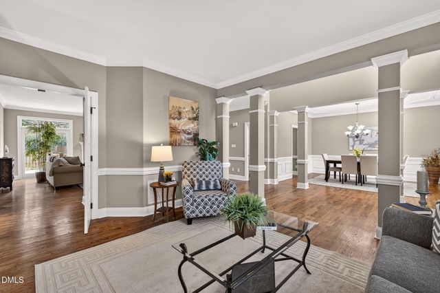 102 Travilah Oaks Lane, Cary, NC 27518