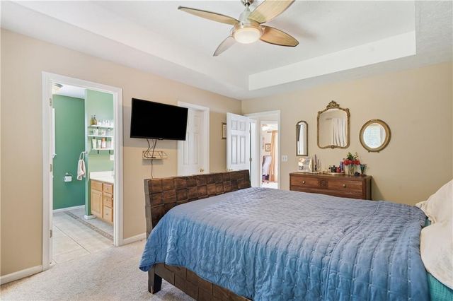 137 Orchard Way SE, Calhoun, GA 30701