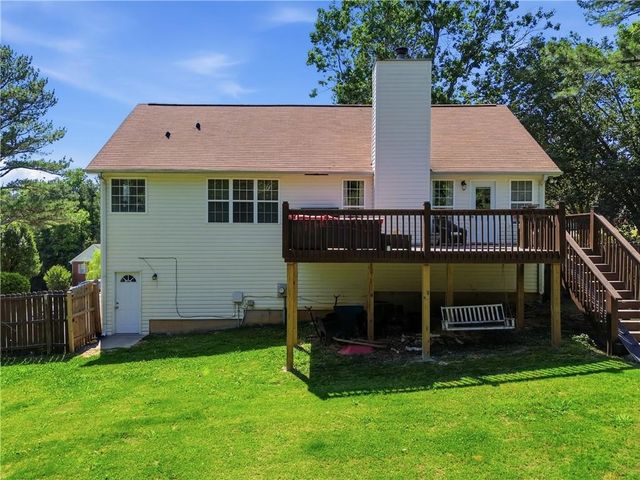 137 Orchard Way SE, Calhoun, GA 30701