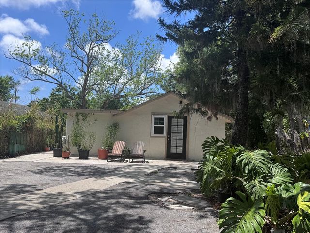 3520 19TH STREET E, Bradenton, FL 34208