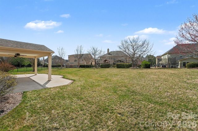 16010 Loch Raven Road, Huntersville, NC 28078