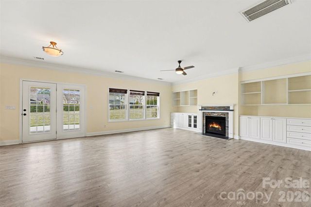 16010 Loch Raven Road, Huntersville, NC 28078