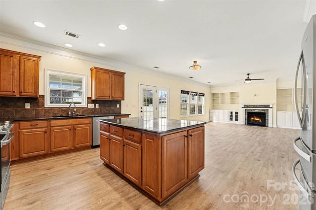 16010 Loch Raven Road, Huntersville, NC 28078