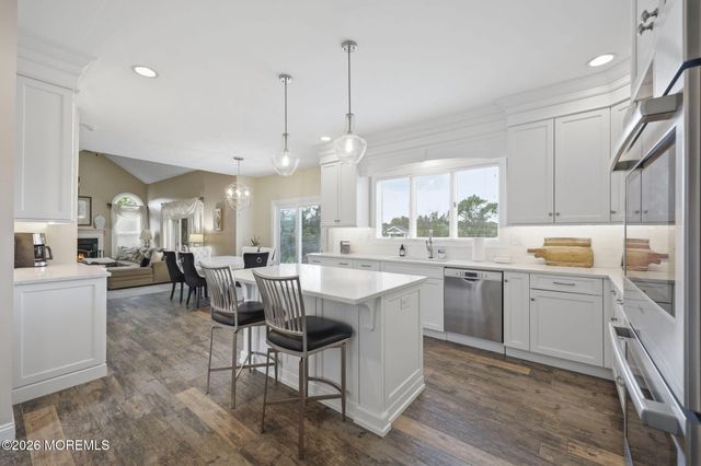 35 Rustic Way, Freehold, NJ 07728