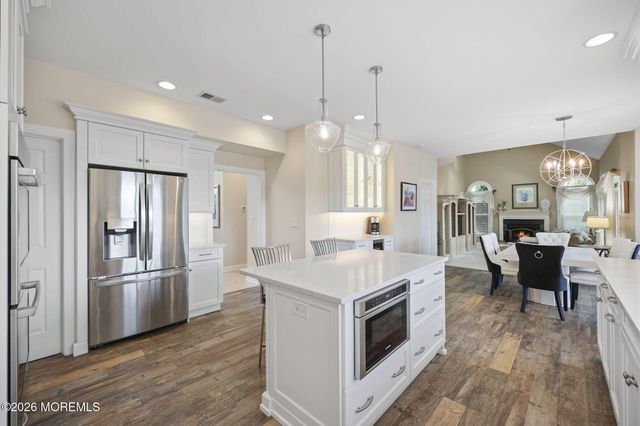 35 Rustic Way, Freehold, NJ 07728