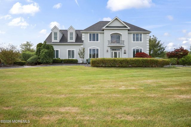 35 Rustic Way, Freehold, NJ 07728