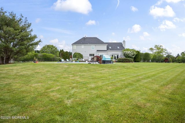 35 Rustic Way, Freehold, NJ 07728