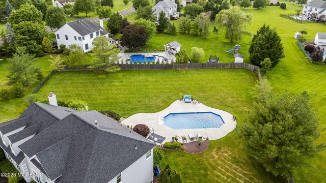 35 Rustic Way, Freehold, NJ 07728