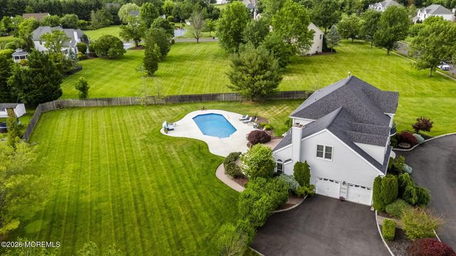 35 Rustic Way, Freehold, NJ 07728