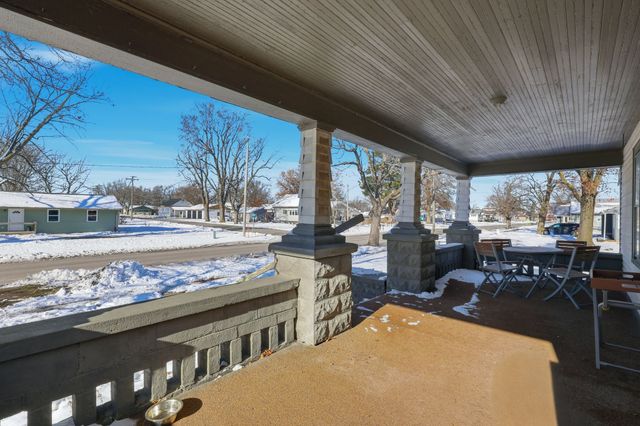 502 SW Main Street, Melcher Dallas, IA 50062