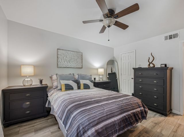 4655 Country Creek Drive 1135, Dallas, TX 75236