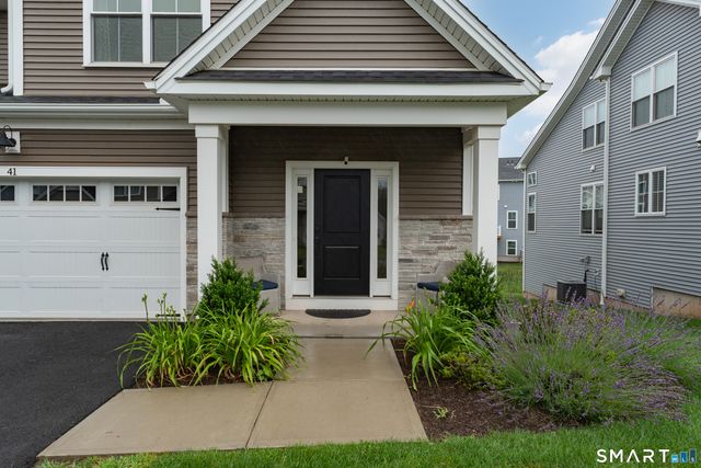 41 Soderman Way 41, Cheshire, CT 06410