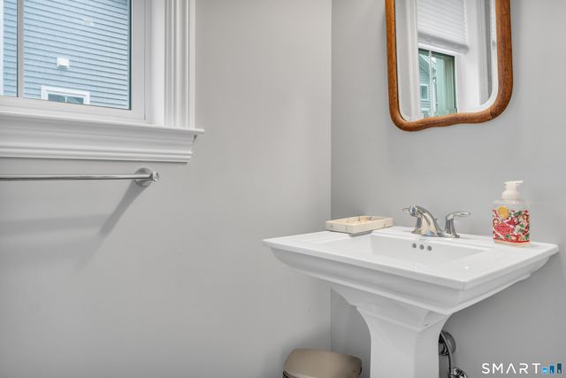 41 Soderman Way 41, Cheshire, CT 06410