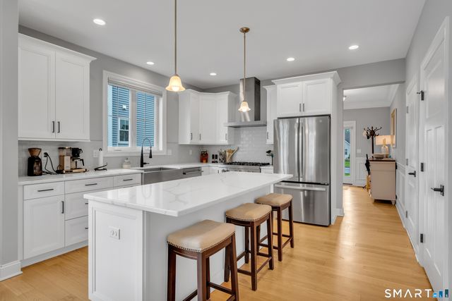 41 Soderman Way 41, Cheshire, CT 06410