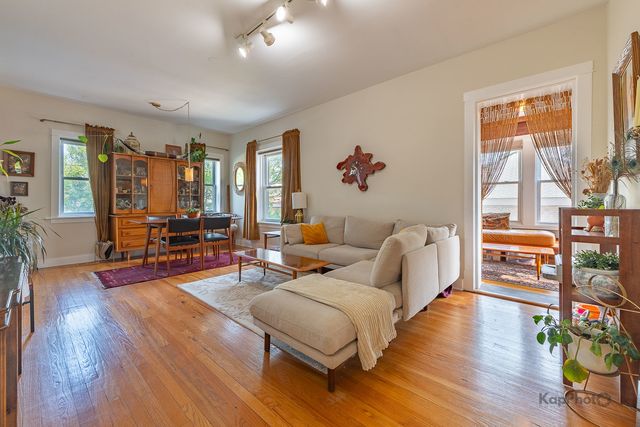 4410 N Long Avenue 1, Chicago, IL 60630