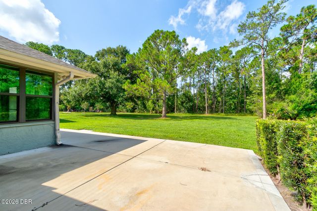 317 Glenbriar Circle, Daytona Beach, FL 32114