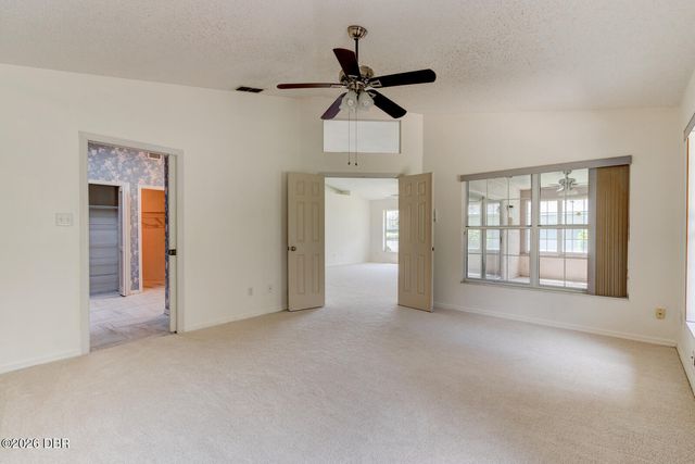 317 Glenbriar Circle, Daytona Beach, FL 32114