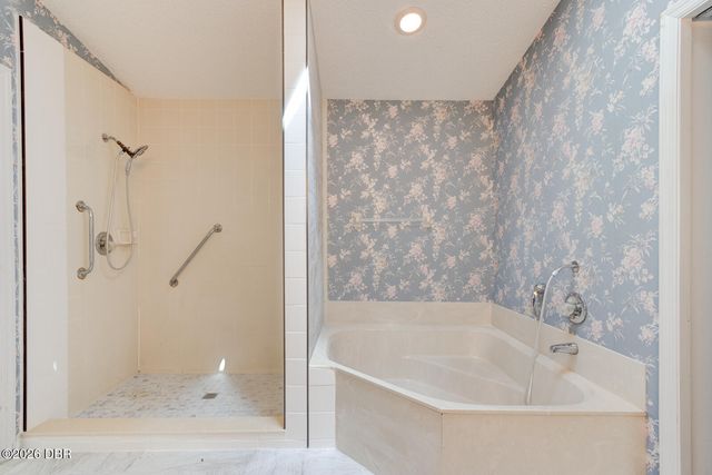317 Glenbriar Circle, Daytona Beach, FL 32114