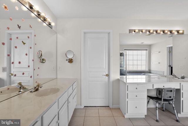 184 MAGNOLIA DR, Chester Springs, PA 19425