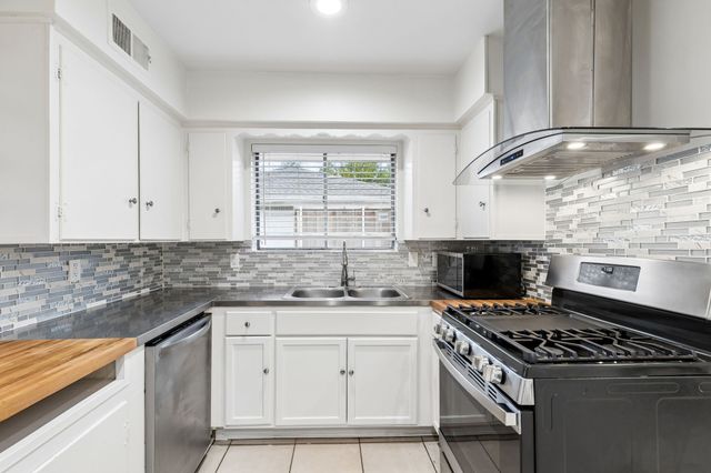 6311 E Lovers Lane, Dallas, TX 75214