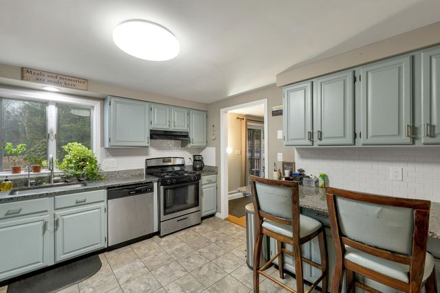 104 Ridgewood Drive, Gilmanton, NH 03237